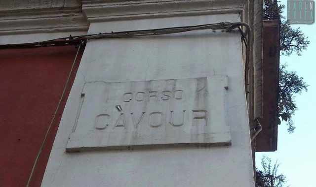 ''Corso Cvur'': quando a Bari le parole francesi diventano inglesi e viceversa